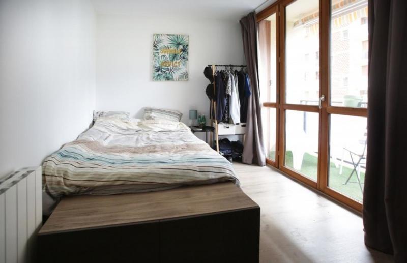 Appartement - 98 m² - 6 pièces