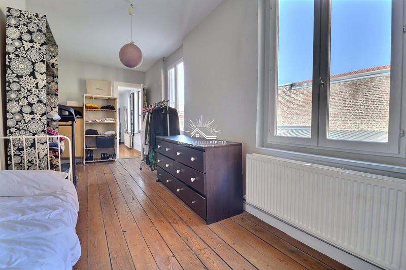 Maison - 196 m² - 6 pièces