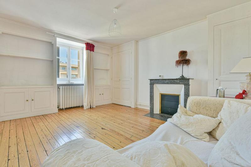 Appartement - 101 m² - 4 pièces