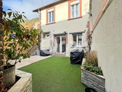 Maison de ville - 98 m² - 5 pièces