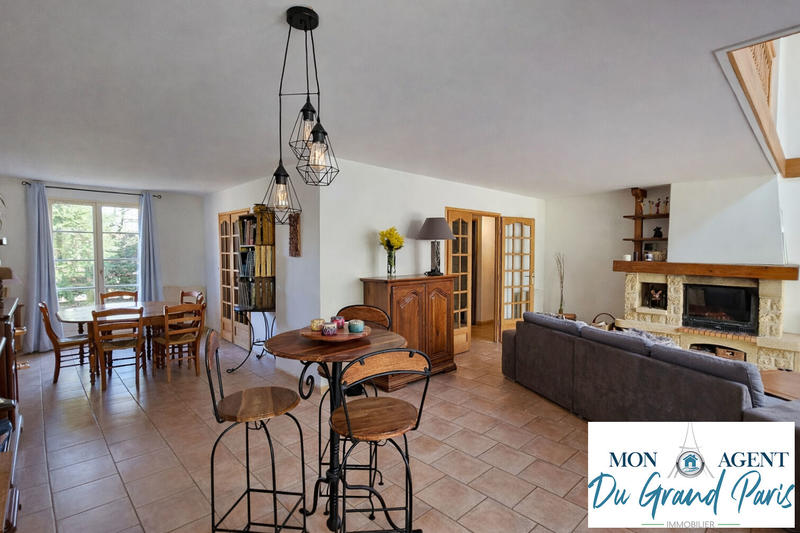 Maison - 169 m² - 6 pièces