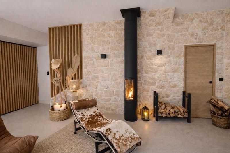 Propriété - 200 m² - 5 pièces