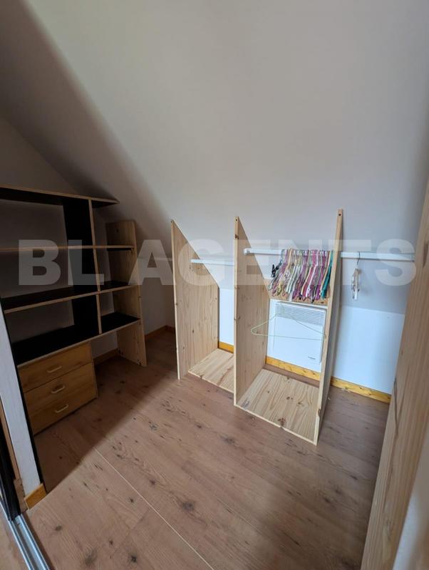 Maison traditionnelle - 138 m² - 6 pièces