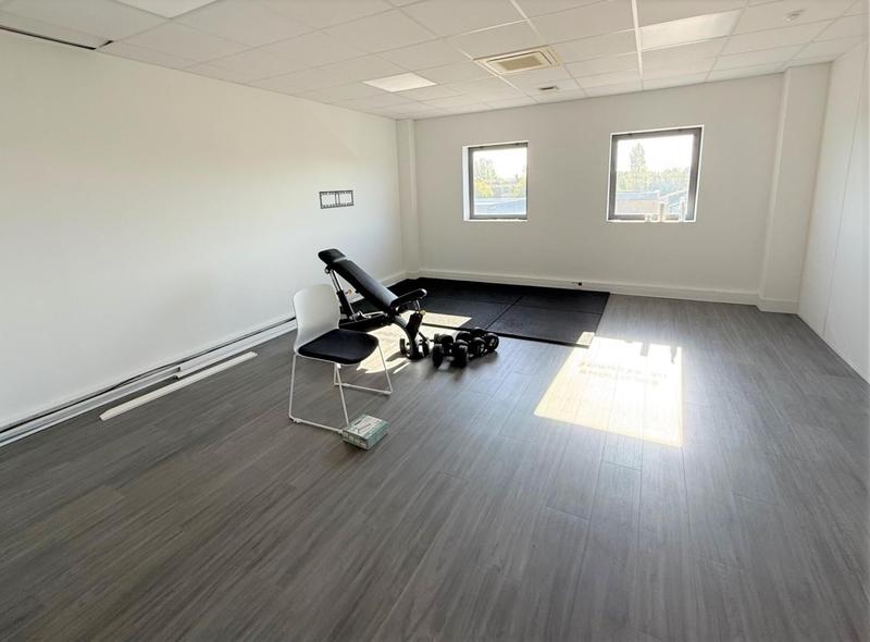 Bureau - 145 m² - 3 pièces