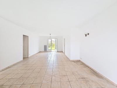 Maison - 97 m² - 5 pièces