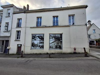 Immeuble - 150 m² - 3 pièces