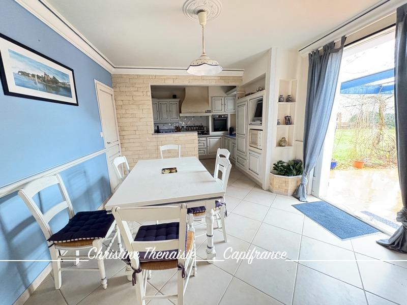 Maison - 164 m² - 8 pièces