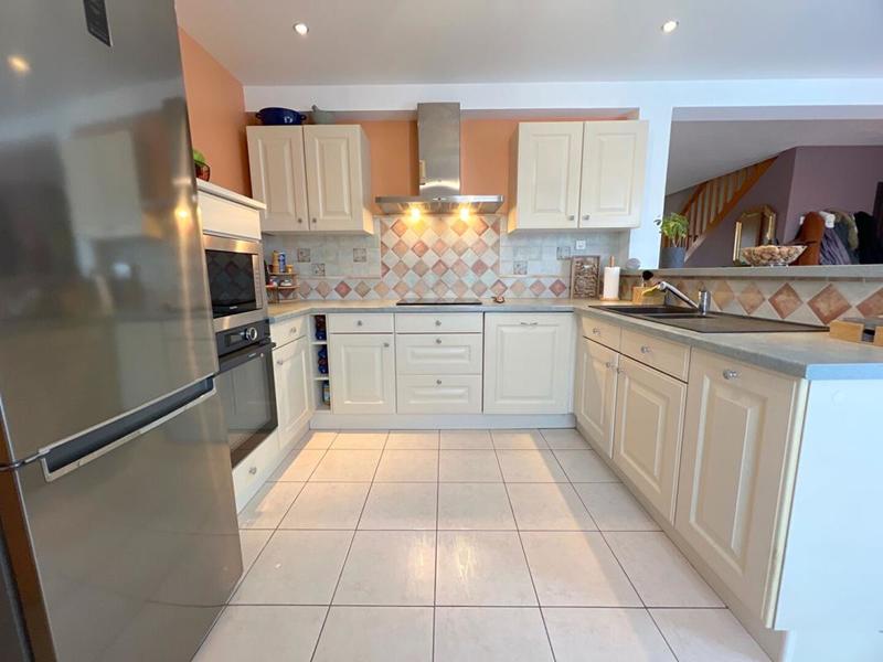 Maison - 132 m² - 7 pièces