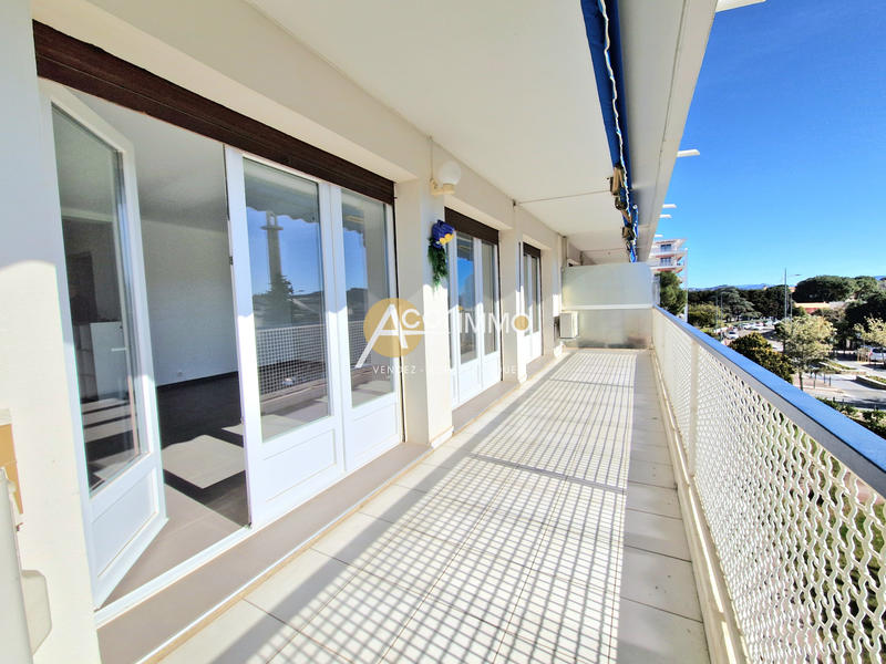 Appartement - 100 m² - 4 pièces