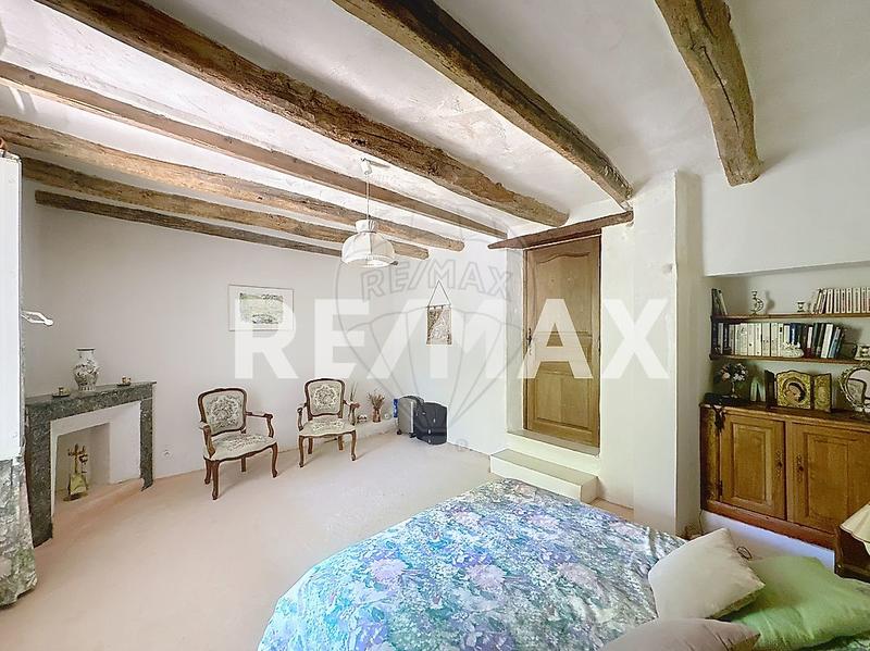 Mas - 191 m² - 6 pièces