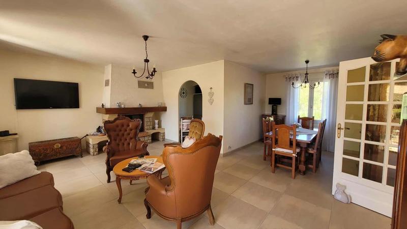 Maison - 103 m² - 5 pièces