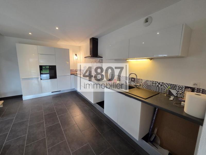 Corps de ferme - 212 m² - 6 pièces