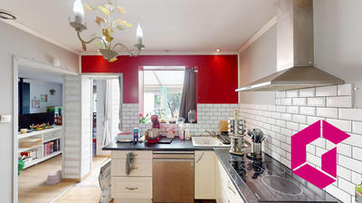 Maison - 102 m² - 5 pièces