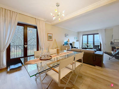 Maison - 164 m² - 7 pièces