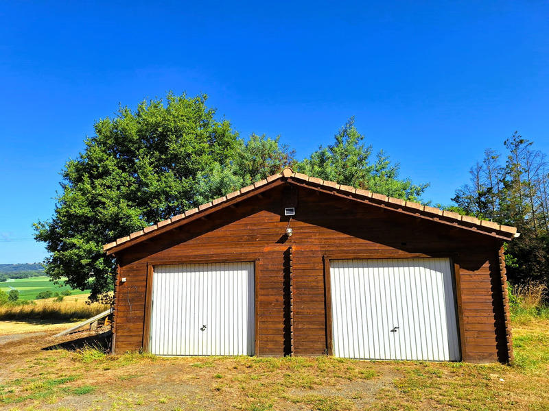 Maison - 98 m² - 4 pièces