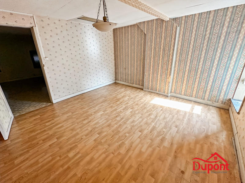 Maison - 92 m² - 5 pièces