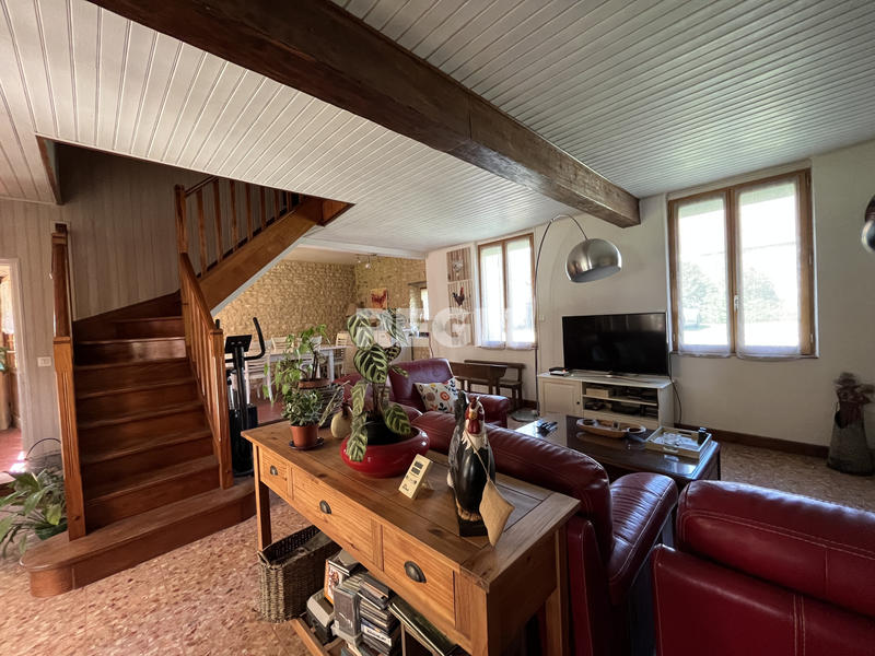 Maison - 157 m² - 5 pièces