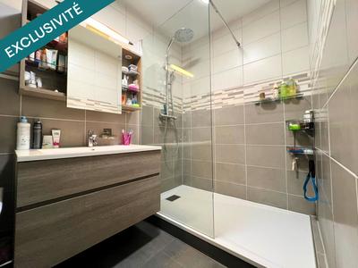 Appartement - 82 m² - 3 pièces