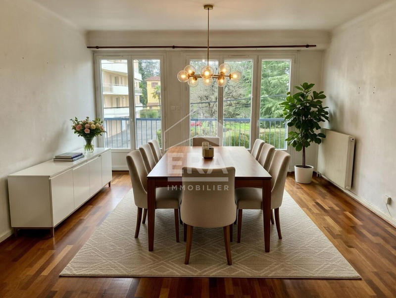 Appartement - 99 m² - 4 pièces