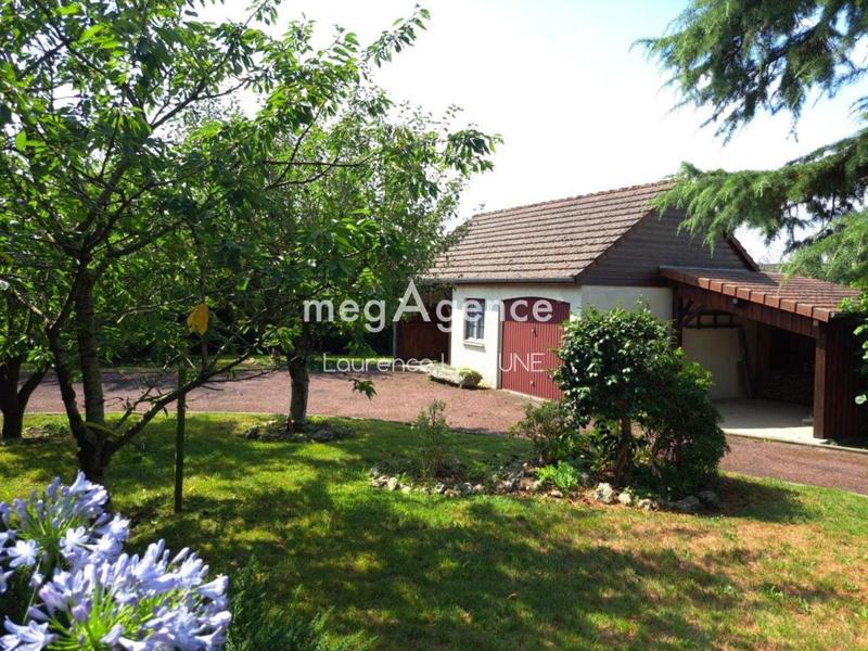 Maison traditionnelle - 140 m² - 6 pièces