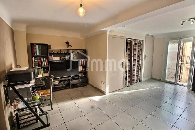 Maison de ville - 87 m² - 4 pièces