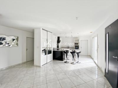 Villa - 130 m² - 5 pièces