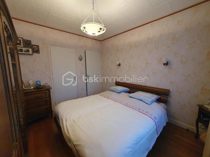 Maison - 111 m² - 5 pièces