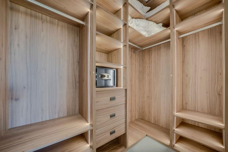 Villa - 377 m² - 7 pièces