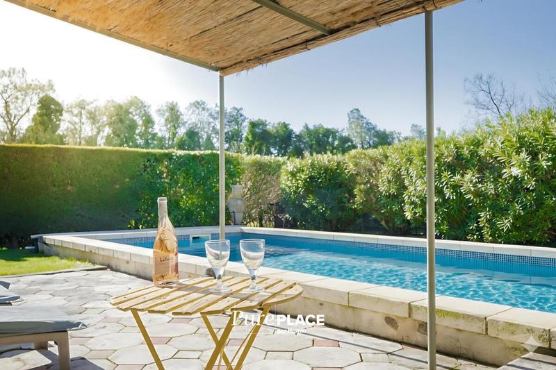 Propriété - 195 m² - 7 pièces