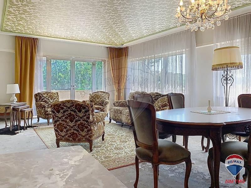 Propriété - 170 m² - 7 pièces