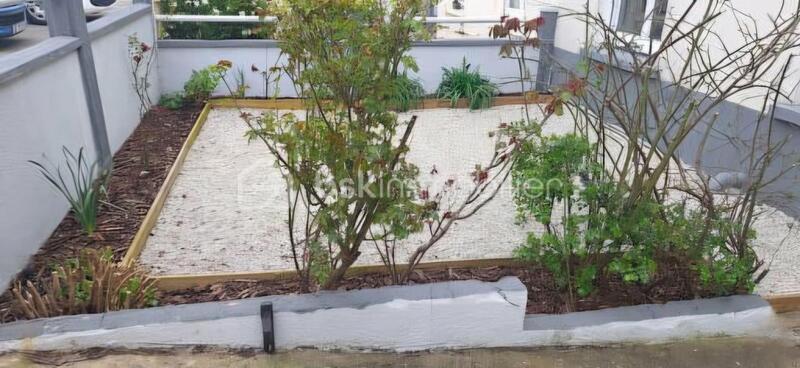 Maison de ville - 80 m² - 4 pièces