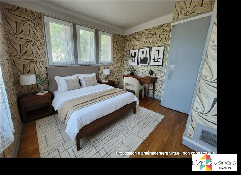 Maison - 249 m² - 9 pièces