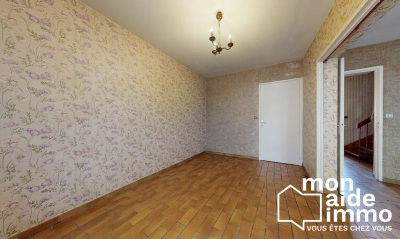 Maison - 90 m² - 5 pièces