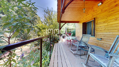 Maison - 93 m² - 4 pièces