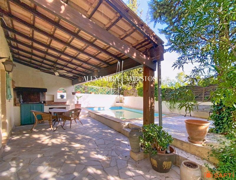 Maison - 163 m² - 7 pièces