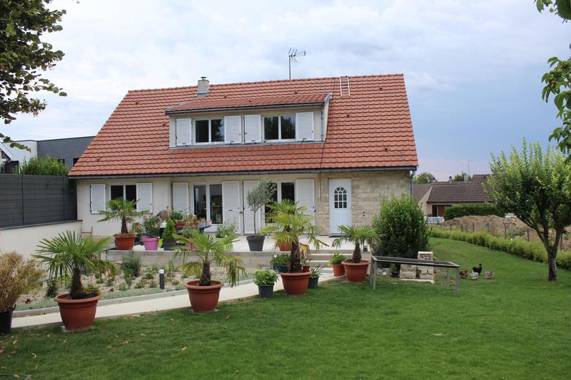 Maison - 188 m² - 9 pièces