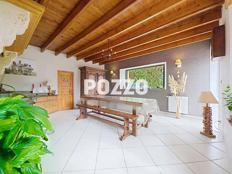 Maison - 148 m² - 6 pièces