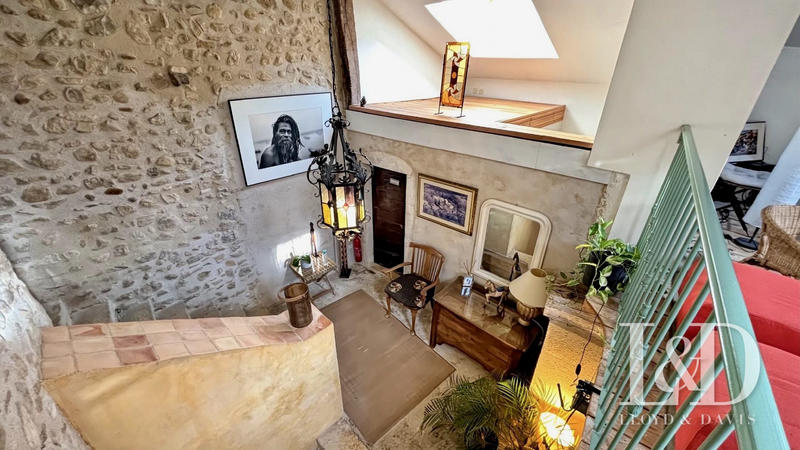 Bastide - 1 400 m² - 38 pièces