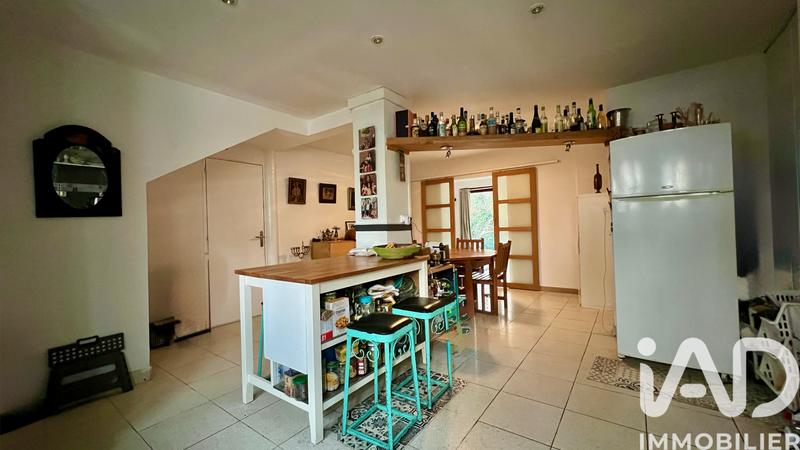 Appartement - 90 m² - 4 pièces