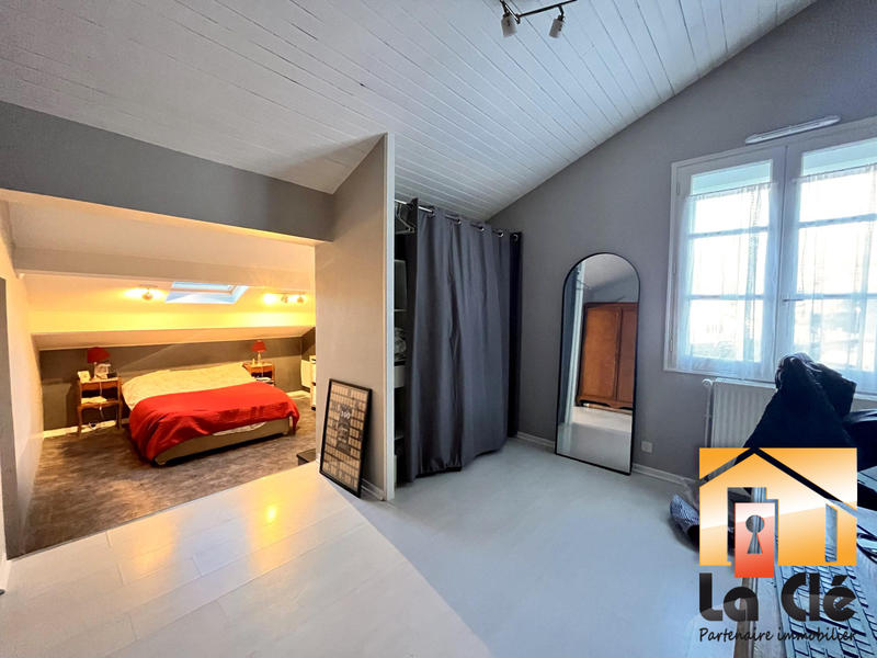 Maison - 278 m² - 7 pièces