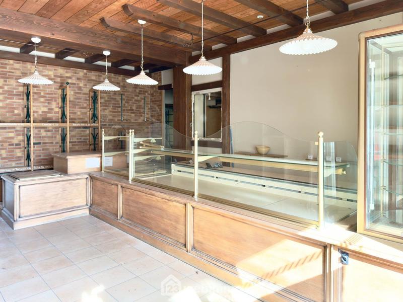 Immeuble - 287 m² - 8 pièces