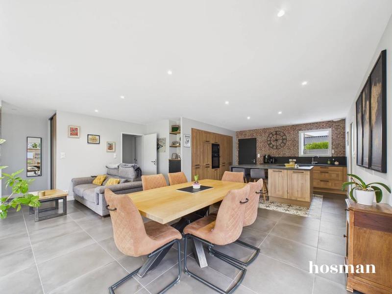 Maison - 108 m² - 4 pièces