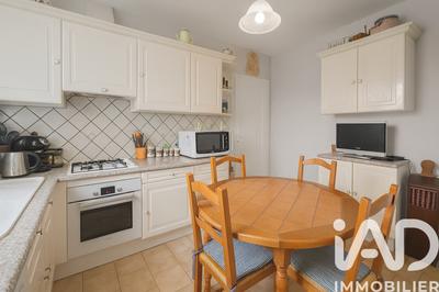 Maison - 87 m² - 4 pièces