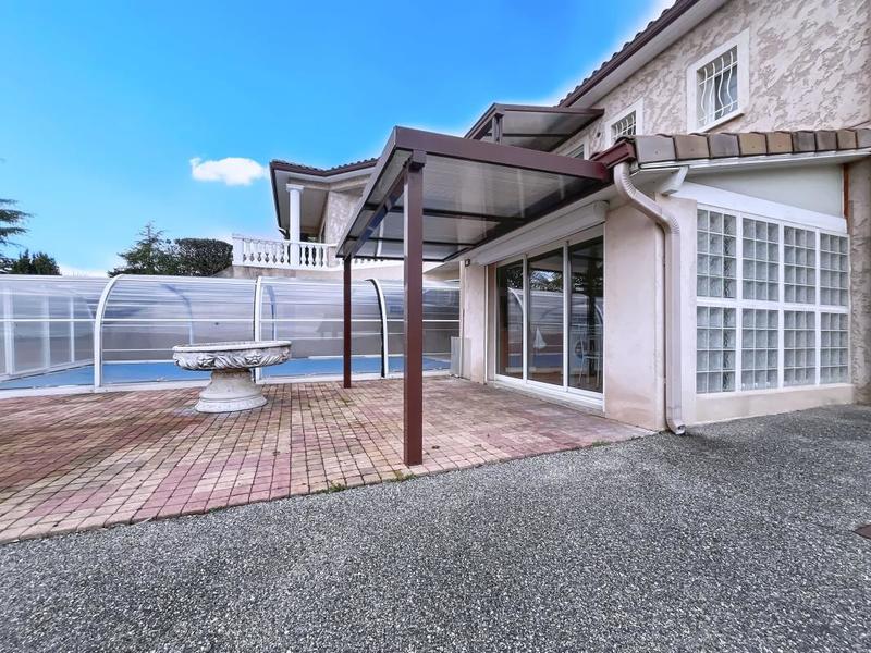 Pavillon - 197 m² - 5 pièces