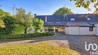 Maison - 97 m² - 5 pièces