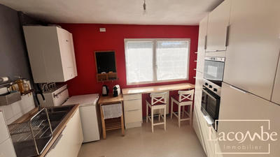 Appartement - 121 m² - 6 pièces