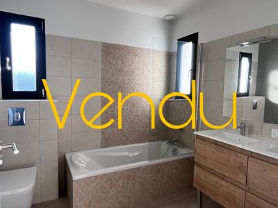 Propriété - 111 m² - 4 pièces