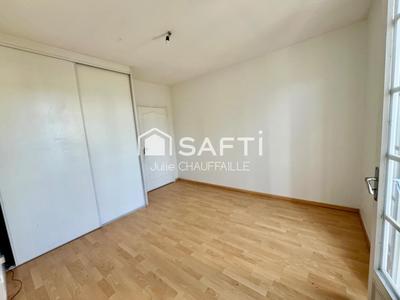 Maison - 121 m² - 6 pièces