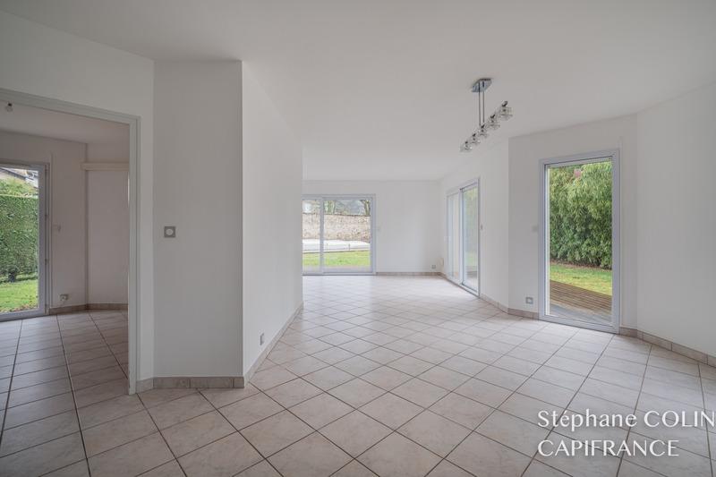 Maison - 137 m² - 6 pièces
