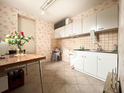 Immeuble - 6 pièces